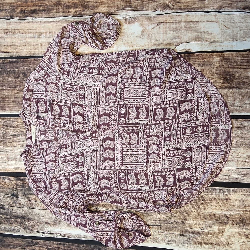 Lush Paisley Print Blouse Size XL